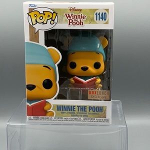 1140 Disney Winnie the Pooh Reading A book Boxlunch Exclusive Funko Pop